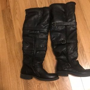 Knee high lined boots